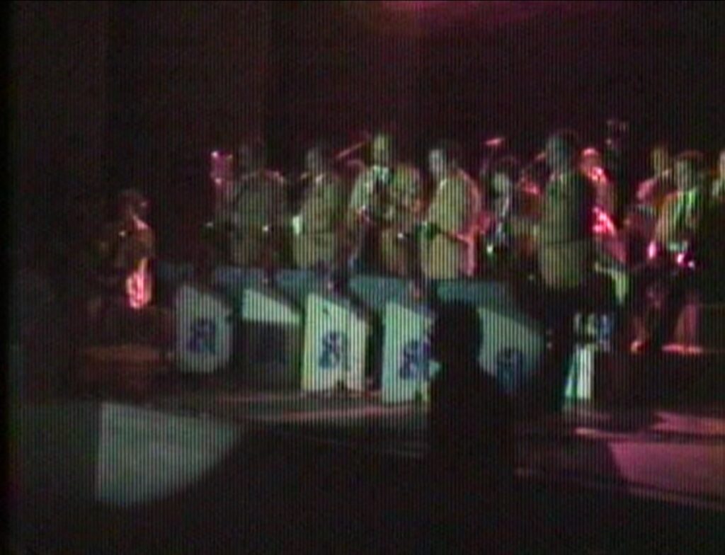 Orquestra Tabajara durante o show ‟Cheek to Cheek”, em 18 de dezembro de 1986